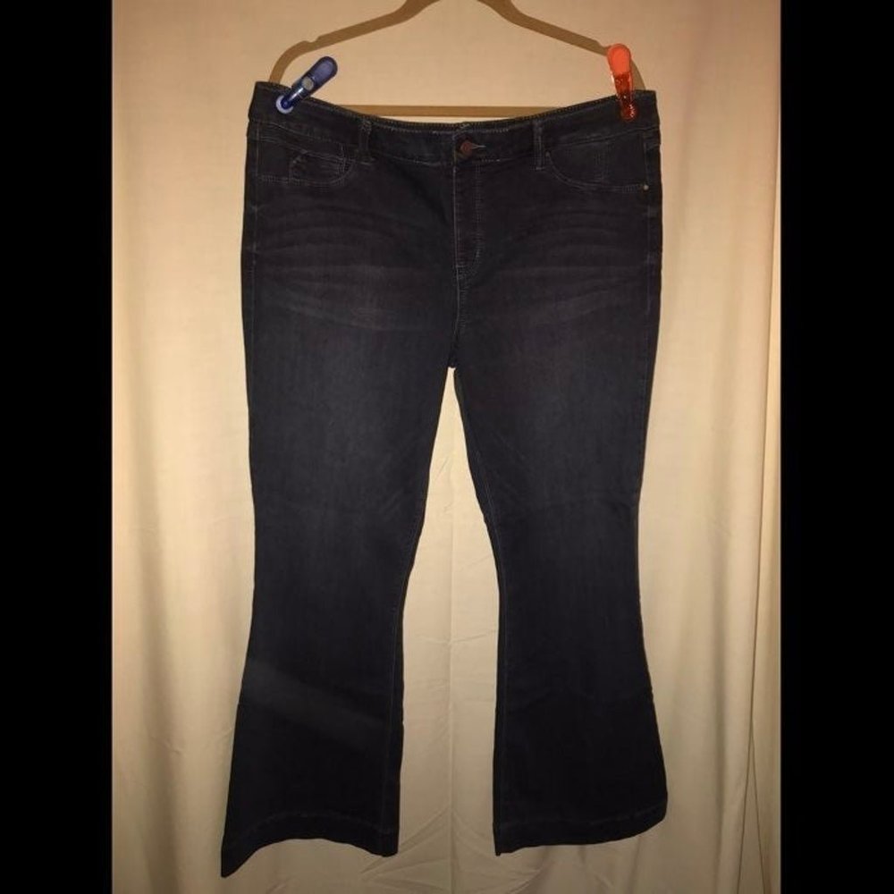 Laurie Felt Silky Denim (pull-up) - Flare Blue Jeans - 18 / XL - Plus Size